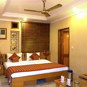 Singh International Hotel