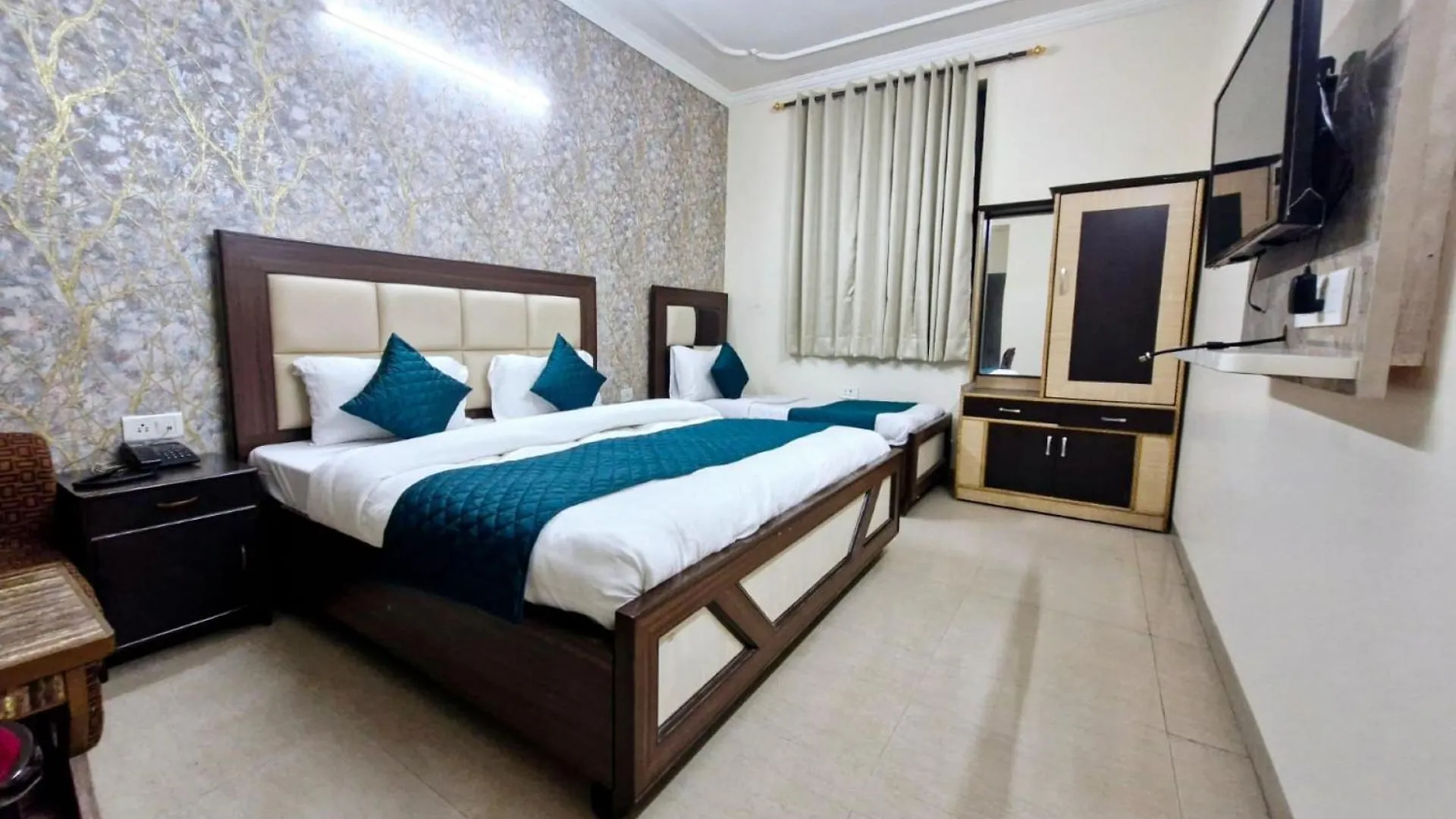Airport Hotel Mayank Residency New Delhi Bed & Breakfast