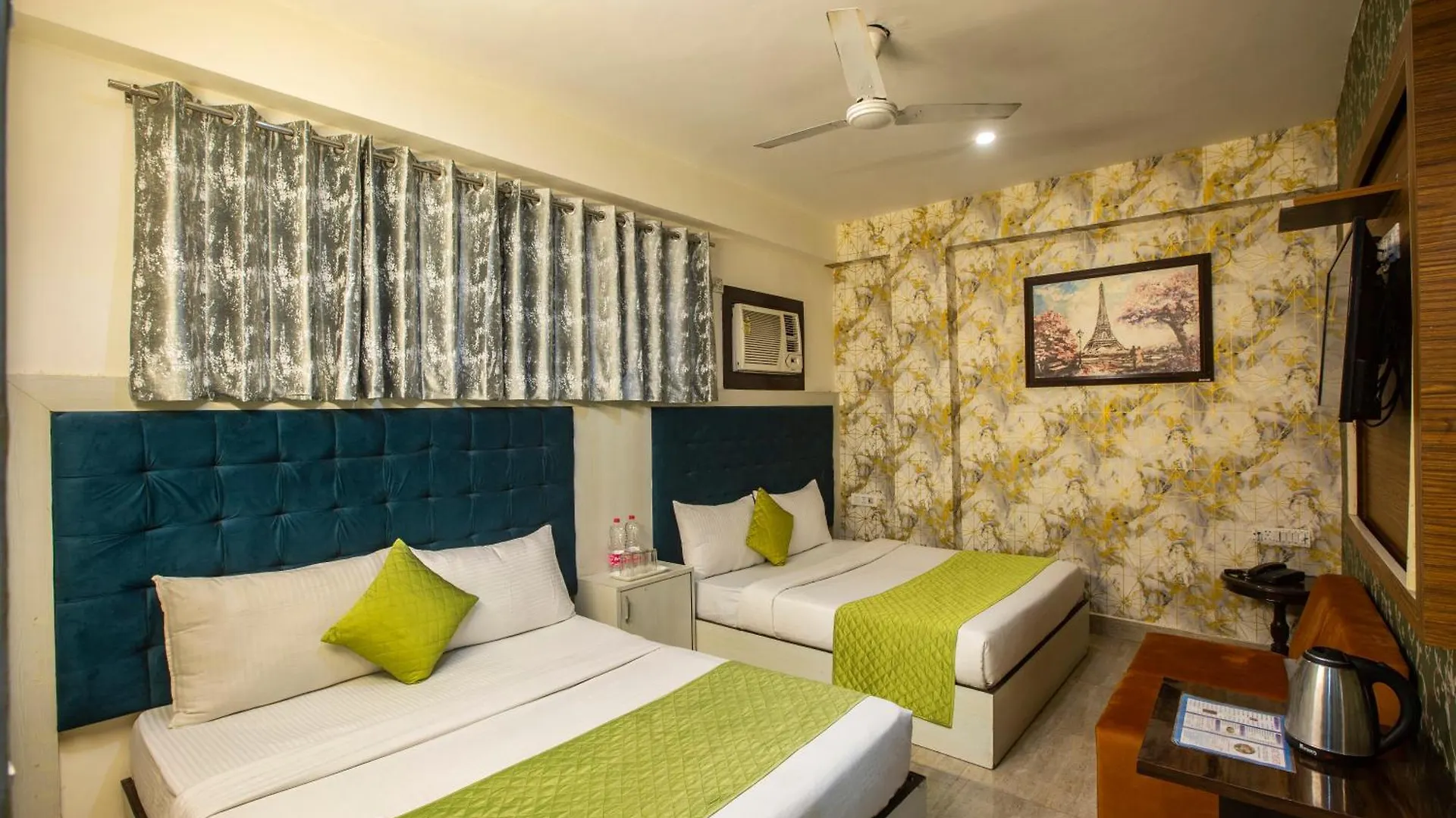 Airport Hotel Mayank Residency New Delhi 3*,  India