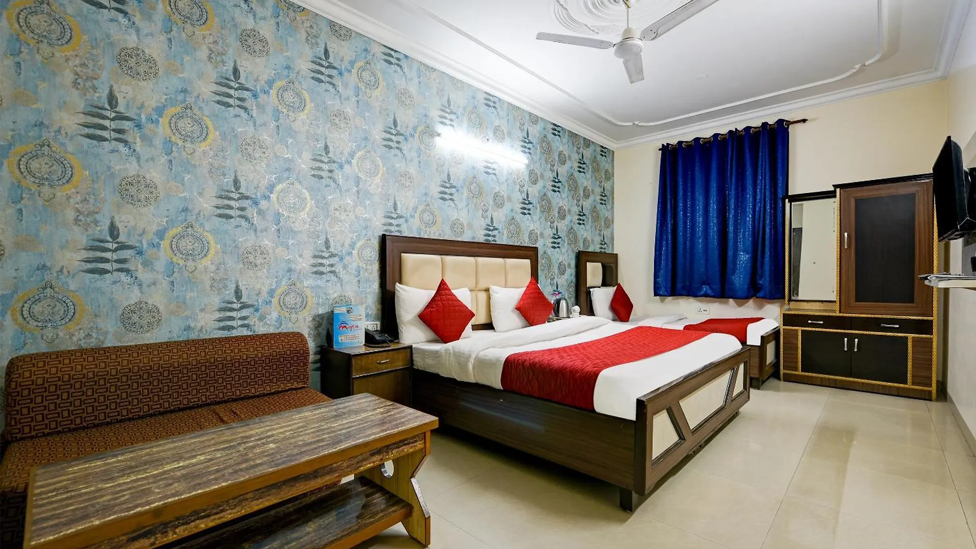 Airport Hotel Mayank Residency New Delhi 3*,  India